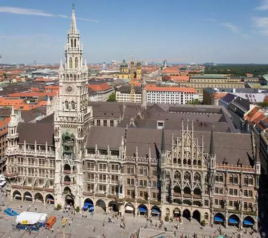 So hauv Munich: Pros thiab Cons. Kuv puas yuav tsum mus rau munich? 49663_5