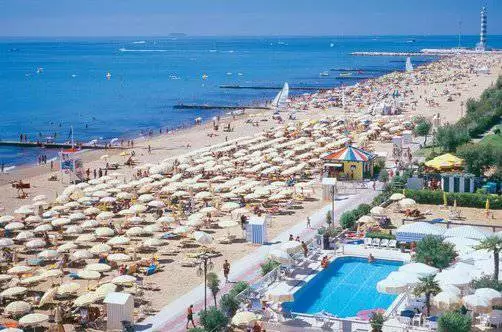 Lido Di-Jesolo میں آرام کرنے کے لئے کب بہتر ہے؟ 4974_2