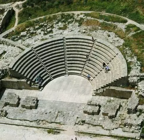 Ku të shkoni në Paphos dhe çfarë të shihni? 5030_2