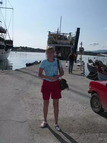 Wéi eng Ausgournungen derwäert ze besichen op Chalkidikiki? Wou besser Excursiounen ze kafen?