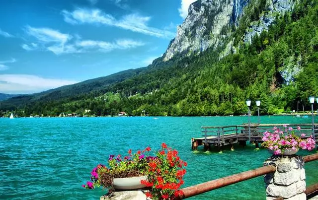 Lake suvel Austrias järvedel