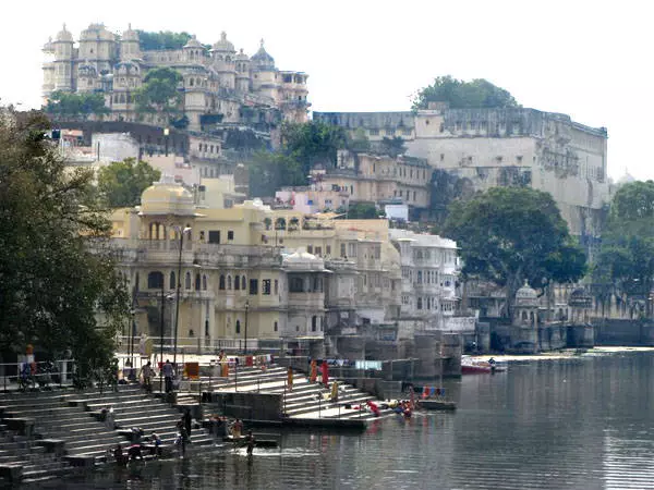 What is worth viewing in Udaipur? 5125_5