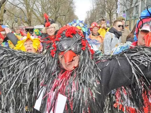 Koristne informacije o počitnicah v Dusseldorfu. Počitnice in karnevali. 5159_12