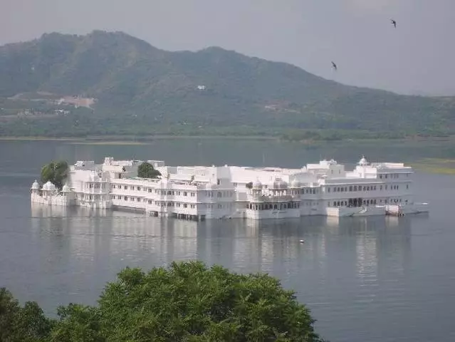 Wat is it wurdich te besjen yn Udaipur? De meast ynteressante plakken. 52284_2