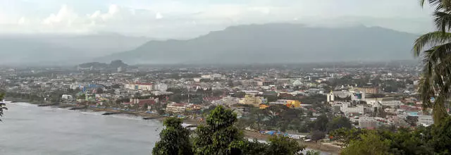 Hvile i Padanga: Fordeler og ulemper. Er det verdt å gå til Padang?