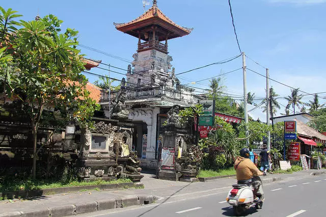 Descansar en Sanur: pros e contras. Debo ir a Sanur? 52665_2