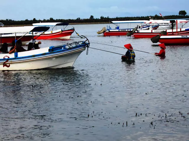 Ni nini kinachofaa kutazama Tangun Benoa? Maeneo ya kuvutia zaidi. 52725_4