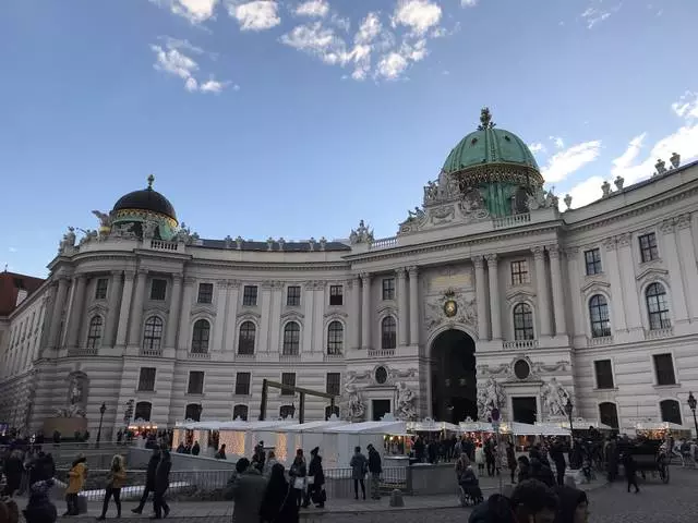 Vienna cajiib ah - 9 maalmood ayaa kugu filnaan doona! 533_2