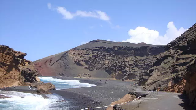 Հանգստացեք Lanzarote- ում. Դեմ եւ դեմ: Պետք է գնամ Լանզարոտ: 53483_3