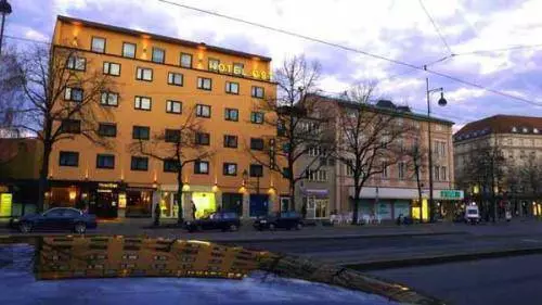 Care este hotelul pentru a vă relaxa în Augsburg? 5399_3