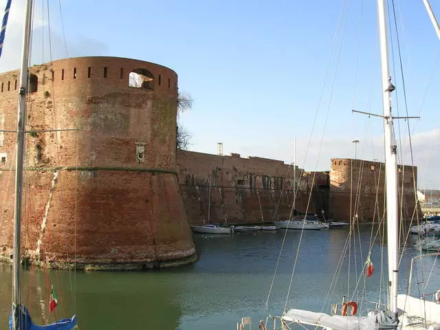 Ciò che vale la pena vedere a Livorno? I luoghi più interessanti.