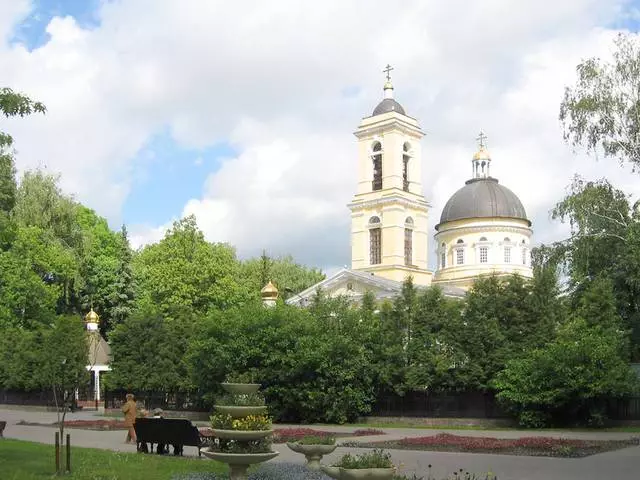 Petropavlovský katedrála v Gomelu