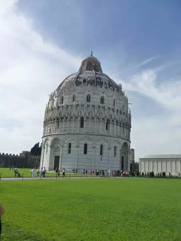 Was soll ich in Pisa sehen? Die interessantesten Orte. 54820_4