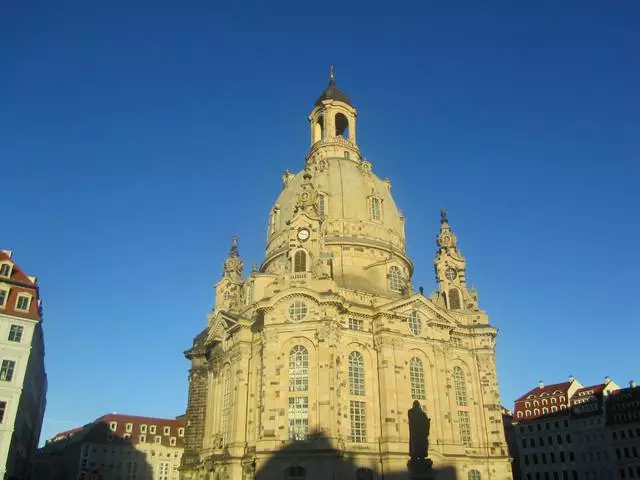 Kulturelle og historiske centrum af Sachsen - Dresden. 5555_3