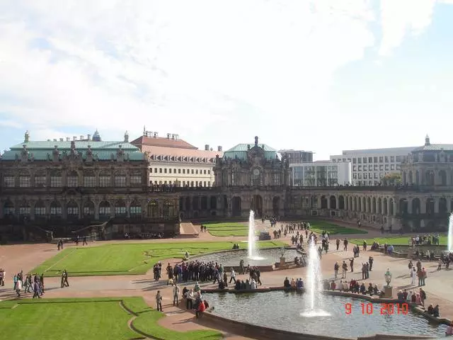 Kulturellt och historiskt centrum av Sachsen - Dresden. 5555_4