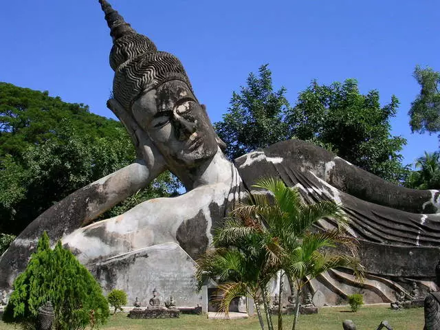 Ruhe in Laos: Vor- und Nachteile. Soll ich nach Laos gehen?