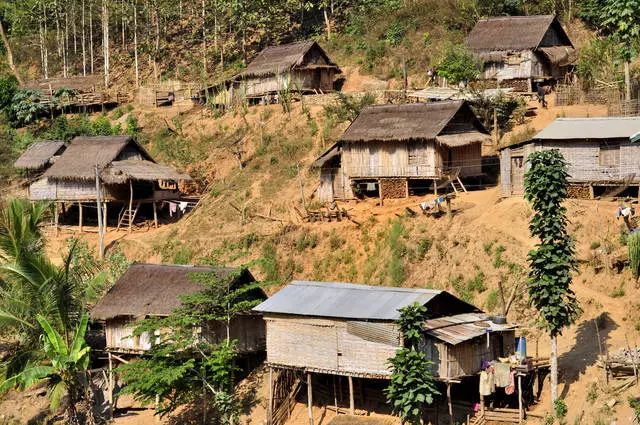 Ruhe in Laos: Vor- und Nachteile. Soll ich nach Laos gehen? 57313_4