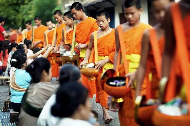 Ciò che vale la pena vedere a Luang Prabang? I luoghi più interessanti. 57352_14