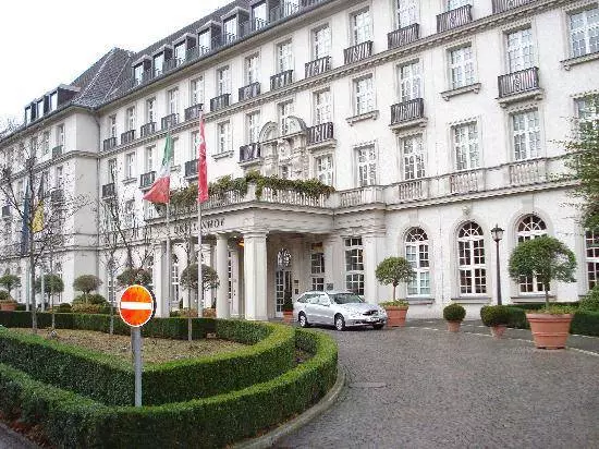 Unsa man ang hotel sa pagpili sa pag-relaks sa aachen?