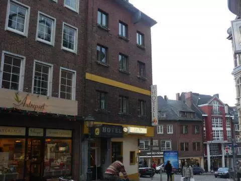 Ano ang hotel na pipiliin na magrelaks sa Aachen? 5754_3