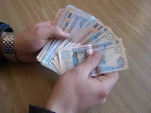 Koja je valuta bolja da uzmete s vama u Koblevo? 5792_1