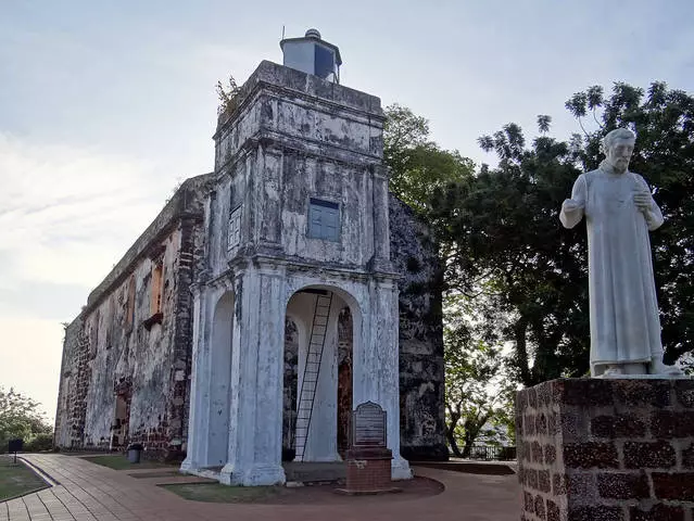 O que vale a pena ver em Malacca? Os lugares mais interessantes. 58068_13