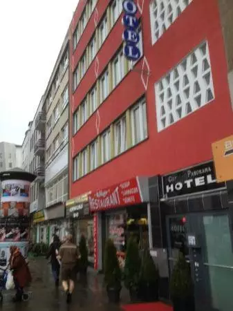 Hannover'da kalmak için hangi otel daha iyidir? 5871_2