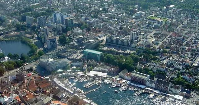 Τι αξίζει να κοιτάξετε στο Stavanger; Τα πιο ενδιαφέροντα μέρη. 59086_2