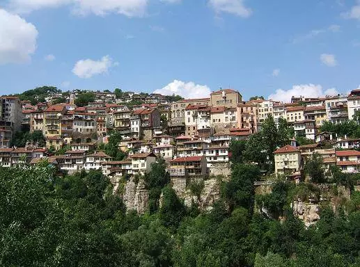 Dimana angkat ka Veliko-Tarnovo sareng naon anu ningali?