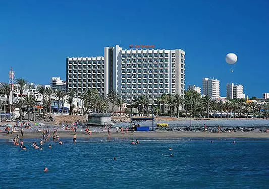 Ble mae'r ffordd orau o orffwys ar Tenerife? 6056_11