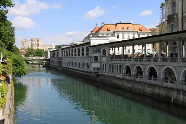 តើអ្វីដែលសមនឹងមើលនៅ Ljubljana? កន្លែងដែលគួរឱ្យចាប់អារម្មណ៍បំផុត។ 61398_2