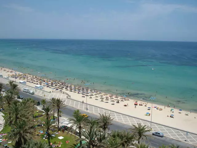 When is it better to rest in the Sousse? Tips for tourists. 62586_2