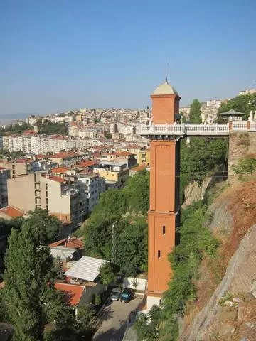 Wat is it wurdich te besjen yn Izmir? De meast ynteressante plakken. 62831_9