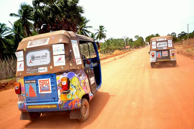 Kiel atingi Kandy? Transporto en Kandy. 6327_5