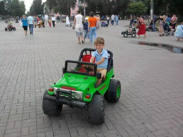 Descansa con nenos en Berdyansk: paga a pena ir?