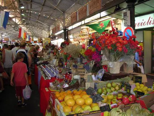 Shopping in Antibes. What and where to buy? 6484_11