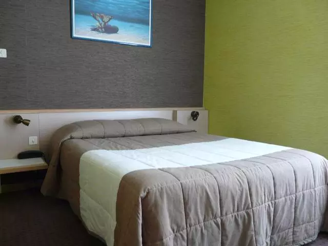 Jaký hotel se rozhodl relaxovat v bandolu? 6595_5