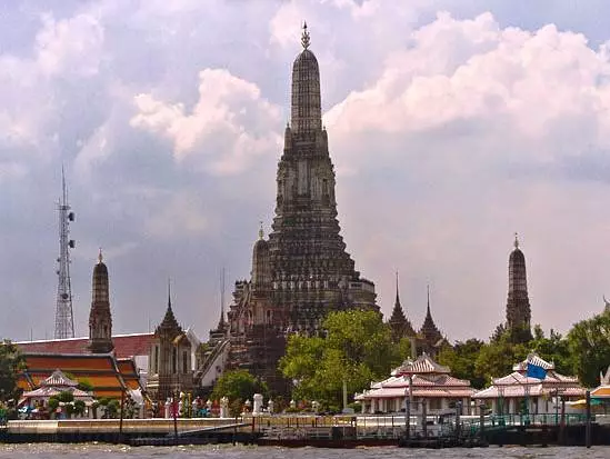 Que lugares interessantes vale a pena visitar em Bangkok? 6619_2