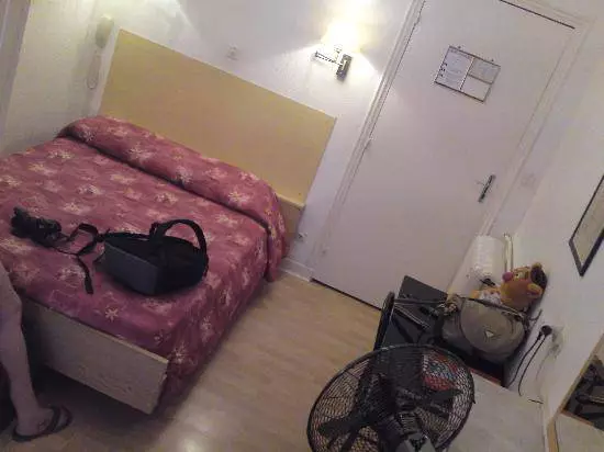 Care este hotelul de a alege să se relaxeze în Menton? 6705_11