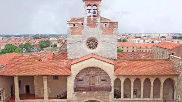 ການເບິ່ງທີ່ມີມູນຄ່າໃນ perpignan ແມ່ນຫຍັງ? 6921_2