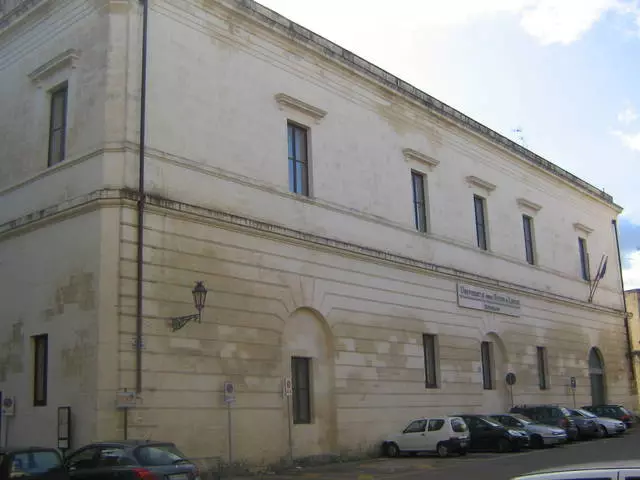 Liema postijiet interessanti għandhom jiġu viżitati f'Lecce? 7007_2