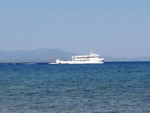 ພັກຜ່ອນໃນ Lesbos: ການທົບທວນຄືນການທ່ອງທ່ຽວ 70080_2