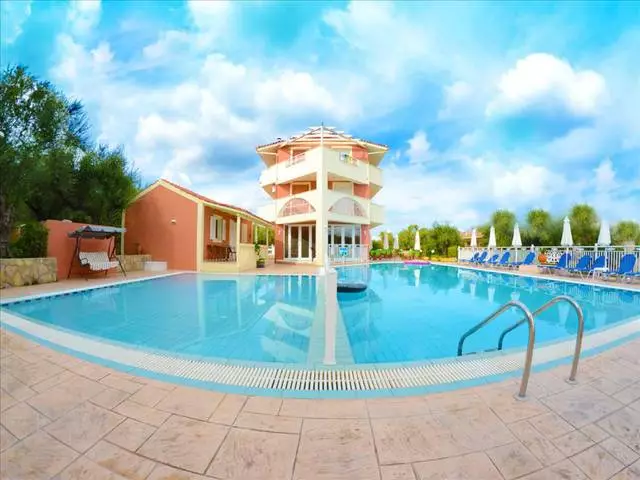 Que hotel é mellor quedar en zakynthos? 7281_3