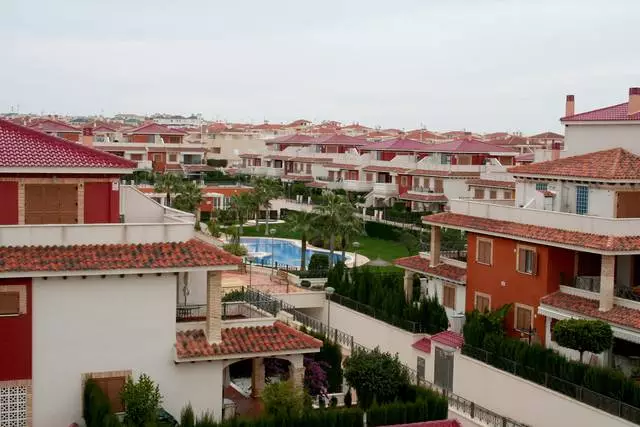 Kedu ihe ọ dị mkpa ịmara iso ụmụaka nọrọ izu ike na Torreviej?