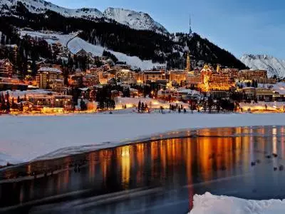 Kumene mungapite ku St. Moritz ndi chofuna kuwona chiyani? 7379_1