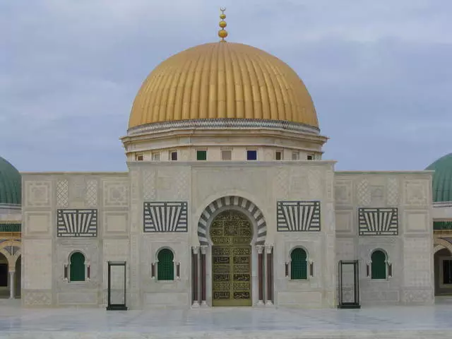 Wat te zien in Monastir: Museum-Mausoleum Habib Burgibiba 7430_2