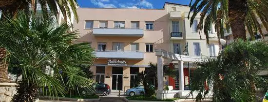 Care este hotelul pentru a vă relaxa în Loutraki? 7453_2