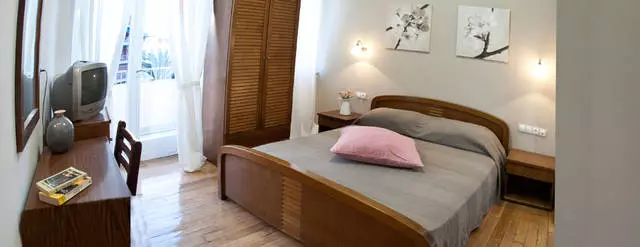 Jaký hotel se rozhodl relaxovat v Loutraki? 7453_3