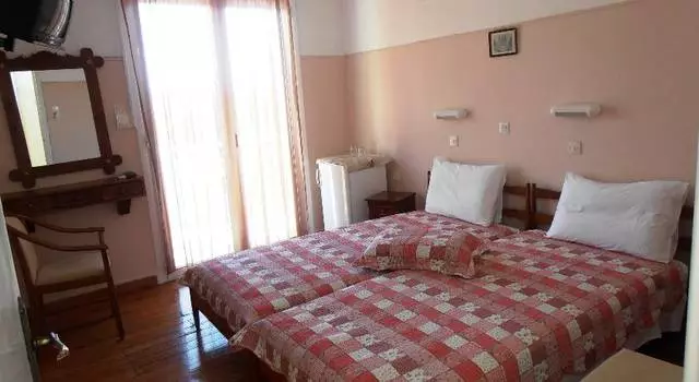 Zein da Hotel aukeratu Loutraki-n erlaxatzea? 7453_4