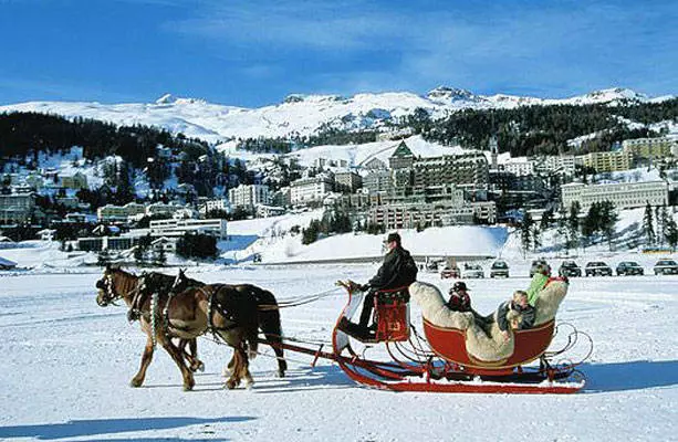 St. Moritz yakakodzera here kuvandudzwa nevana? 7534_3